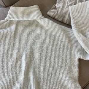 Cozy Off White/Cream Knit Women's Sweater